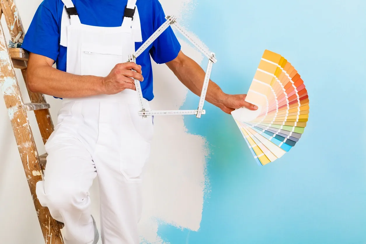 What are the Key Factors to Consider When Choosing a Commercial Painting Service in Toronto?